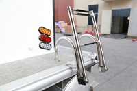 Clinique Médicale Mobile Flottante Préfabriquée en Acier Moderne avec Structure en Aluminium pour Applications Hospitalières