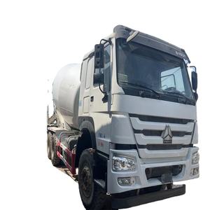 Camión mezclador Howo Precio barato Marca china en venta maquinaria de construcción color blanco - Product Image 2