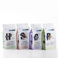 Sac d'emballage alimentaire personnalisé 2.5kg 4kg 5kg 10kg fond carré refermable pour friandises pour chiens chat de compagnie sacs en plastique en feuille d'aluminium avec fermeture éclair