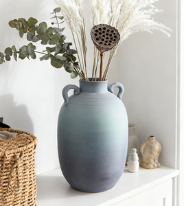 Pichet <span class=keywords><strong>en</strong></span> céramique de poterie traditionnelle Vase <span class=keywords><strong>en</strong></span> céramique Vase <span class=keywords><strong>en</strong></span> <span class=keywords><strong>terre</strong></span> <span class=keywords><strong>cuite</strong></span> gris et bleu <span class=keywords><strong>avec</strong></span> 2 poignées pour décorations intérieures/extérieures - Product Image 2
