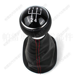 Poignée de levier de vitesse en cuir Volkswagen 5 vitesses Redline, design ergonomique pour Passat B6 Caddy - Product Image 4