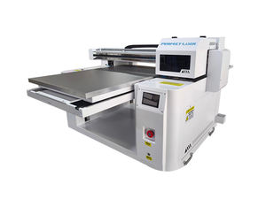 เครื่องพิมพ์ยูวีแบบแท่นราบดิจิตอลอุตสาหกรรม ประหยัดพลังงาน หัวพิมพ์เอปสันแบบสามหัวพิมพ์เลเซอร์ที่สมบูรณ์แบบ สีสันสดใส รายละเอียดคมชัด - Product Image 1