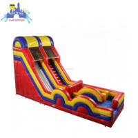 Toboggan aquatique gonflable Lilytoys rouge, jaune et bleu avec rampe ondulée, certifié CE, en PVC, pour piscine, usage commercial, triple couleur.
