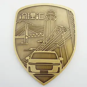 Molde profesional personalizado de bronce para coche, insignia de metal de bronce para bicicleta