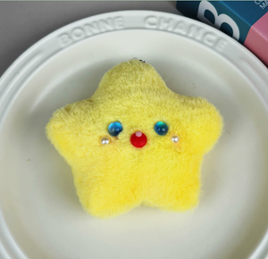 Niedliche Quietschende Stern-Plüsch-Anhänger Schlüsselanhänger Taschenanhänger Stoffpuppen für Verkaufsaktionen Großhandel - Product Image 5