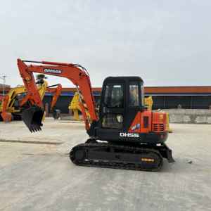 Machine d'excavatrice Doosan DH55 d'occasion à bas prix de haute qualité DOOSAN 55 en stock à vendre - Product Image 4