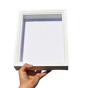 Marco de Madera Hecho a Mano para Exhibición de Billetes, Obra de Arte Limitada, Decoración de Pared Moderna e Impermeable - Product Image 2
