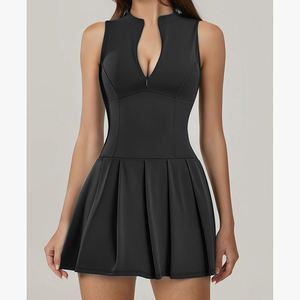 Ensemble de sport d'été pour femme : Robe-short de tennis plissé anti-exposition à demi-zip, coupe ajustée, pour le yoga et le fitness - Product Image 5