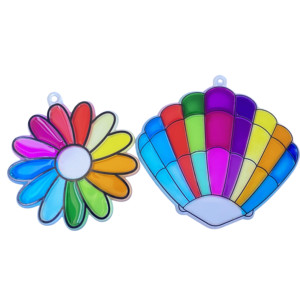Venta al por mayor de moldes personalizados disponibles DIY ventana arte llavero princesa Suncatcher ventana cadena - Product Image 1