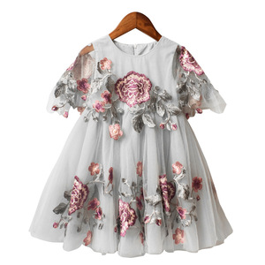 Nouveaux produits : Robe grise à fermeture éclair pour enfant fille, motif brodé Bazin africain, achat direct Chine - Product Image 1