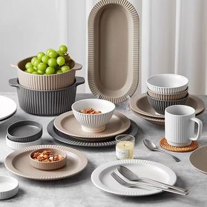 Assiette de table en céramique de luxe, design élégant, couleur marron et gris, de haute qualité, prix avantageux, vente en gros, vaisselle occidentale exquise - Product Image 1