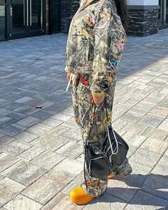 Set pakaian olahraga bordir kustom dua potong Camoflouge Set Sweatsuit <span class=keywords><strong>Camo</strong></span> Zip up Boxy jaket Hoodie dan Sweatpants Set untuk pria wanita - Product Image 5