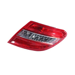 2118202464 pour <span class=keywords><strong>Mercedes</strong></span> Benz W211 classe pièces de rechange automobiles LED feu arrière automatique feu arrière droit - Product Image 1