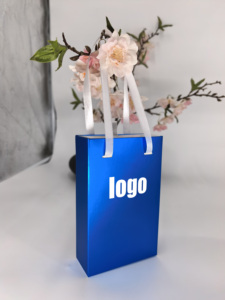 Caja para Reloj y Collar Lista para Enviar, MOQ Bajo de 20 Piezas, Cartón de Marfil Biodegradable, Forro de Esponja, Recubrimiento UV, Laminación Mate, Logotipo Personalizado - Product Image 1