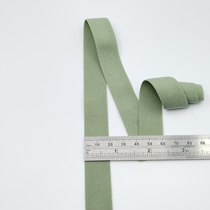 Couvre-chef en nylon multicolore Sangle de remplacement élastique antidérapante avec lettres en relief imprimées et vagues pliées Sangle colorée - Product Image 4