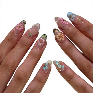 <span class=keywords><strong>Uñas</strong></span> postizas francesas 3D con diseño floral, ultracortas, en forma de almendra, estilo resort, superventas transfronterizo, arte de <span class=keywords><strong>uñas</strong></span> atrevido - Product Image 1