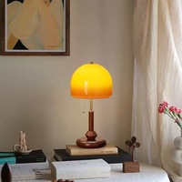 Lampe de table LED vintage rétro en bois et verre, style Bauhaus moderne du milieu du siècle, luminaire de chevet ou de bureau pour chambre à coucher