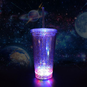 16Oz LED Đôi Tường Nhựa <span class=keywords><strong>Cup</strong></span> Với Nắp Và Rơm - Product Image 4