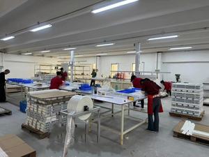 <span class=keywords><strong>Store</strong></span> de fenêtre en <span class=keywords><strong>bois</strong></span> de 2 pouces Matière première de lamelles en <span class=keywords><strong>bois</strong></span> Fabricant chinois Lame de <span class=keywords><strong>store</strong></span> vénitien en <span class=keywords><strong>bois</strong></span> de paulownia de <span class=keywords><strong>50</strong></span> mm - Product Image 6