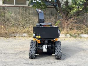 Снегоуборщик Loncin 620 с несколькими способами запуска: электрический, ручной, дистанционный. Регулируемая дальность выброса снега 1-3 м. - Product Image 5