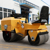 Rouleau compresseur hydraulique à double tambour de 700 kg avec une force de vibration de 2 tonnes