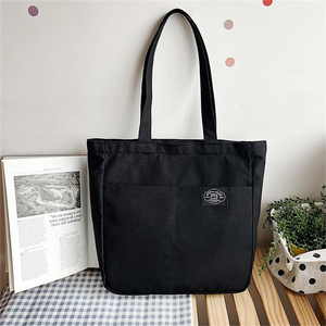 Sac fourre-tout en toile multifonctionnel avec logo personnalisé, grandes poches extérieures, idéal pour les sorties universitaires et le shopping du week-end, avec poche intérieure - Product Image 5