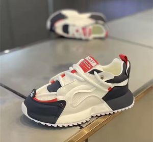 Zapatillas Deportivas Casuales de Malla Transpirable para Hombre, Modelo 2026, Talla Grande, Estilo Versátil, Zapatos de Papá a la Moda - Product Image 1