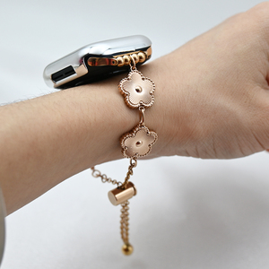 <span class=keywords><strong>Correa</strong></span> de <span class=keywords><strong>Reloj</strong></span> Inteligente de Acero Inoxidable Transpirable con Diseño de Flor de Cinco Pétalos de Lujo para <span class=keywords><strong>iPhone</strong></span> 8/7/6/5/4 con Cierre de Mariposa - Product Image 6