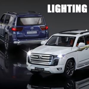 Autorización Genuina 1/24 Land Cruiser LC300 70.º Aniversario Modelo de Auto de Aleación con Sonido y Luz Colección Juguete para Niño - Product Image 4