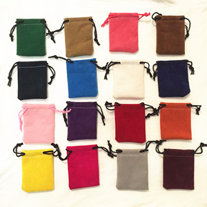 Pochette à cordon en velours rose de luxe personnalisée 5*7cm, petits sacs à bijoux recyclables pour montres et écouteurs - Product Image 6
