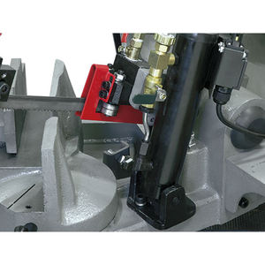 Sierra de cinta Fervi 0692/230V con descenso manual e hidráulico 0.75kW - Product Image 2