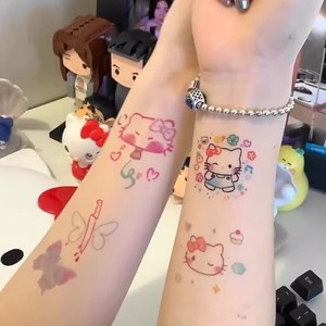 Adesivi Colorati <span class=keywords><strong>Hello</strong></span> <span class=keywords><strong>Kitty</strong></span> a Cartone Animato, Impermeabili, Lavabili, Non Tossici, Lunga Durata, Carini per Ragazze - Perfetti come Regalo per la Pelle - Product Image 4