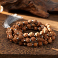 Go2boho Collier de perles naturelles Rudraksha pour hommes, perles de prière Mala avec pompon, bijoux bouddhistes hindous de yoga de méditation