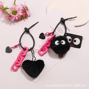 Nouvelle peluche noir charbon elfe voiture porte-clés pendentif mignon alliage coeur accessoires étui pour écouteurs décoration - Product Image 3