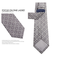 Hochwertige 7,5 CM Klassische Herren-Krawatte Silber Hellgrau Gentleman Retro-Stil Hemd Anzug Gewebte Jacquard Business Mode-Krawatte