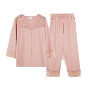 PJ-1455 ชุดนอนสตรีแขนสามส่วนผ้าซาตินทรงหลวมสีชมพูคอรัลชุดอยู่บ้าน - Product Image 5