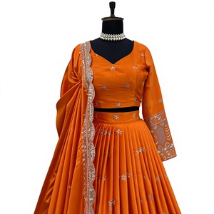 Lehenga Choli Tradicional de Diseñador, en Satén de Seda Naranja, con Falda Acampanada, Dupatta Cancan, Listo para Usar en Verano, para Fiestas y Bodas - Product Image 1