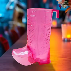 Mini verre à shot en plastique en forme de botte de 2 oz avec crochet pour bar, fête, fabriqué au Vietnam - Product Image 2