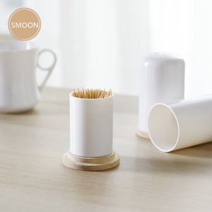 Support à cure-dents et cotons-tiges en céramique blanche au design simple et personnalisé, style nordique, pour la maison - Product Image 2