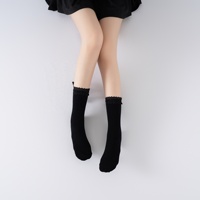 OEM Hochwertige Damen Yoga-Socken mit Schleifenbändern und Spitzenrüschen für Pilates, mit individuellem Logo