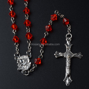 <span class=keywords><strong>Venta</strong></span> caliente crucifijo collar de plástico barato católica Chapelet al italiano <span class=keywords><strong>Rosario</strong></span> para Iglesia regalo - Product Image 2