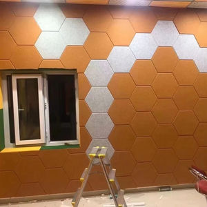 Absorbedor de Sonido de Fibra de Poliéster Moderno Resistente a Impactos con Diseño Gráfico para el Salón de Actividades del Instituto Internacional de Singapur - Product Image 1