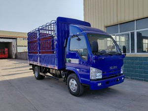 Camión de Carga ISUZU con Valla Alta 4X2 de 3.5 Toneladas, Volante a la Derecha/Izquierda, Camión Furgón con Valla, Emisión 4/5/6, Precio Mayorista, Suministro de Fábrica - Product Image 1