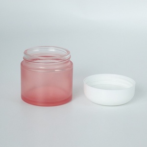 Nouveau pot en verre cosmétique à large ouverture de 50 ml (2 oz) de couleur rose givrée avec couvercle blanc - Product Image 4