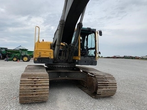 Excavatrice sur pneus VOLVO EC480 d'occasion en bon état avec peu d'heures de fonctionnement VOLVO EC480 - Product Image 6