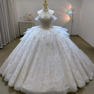 Robe de mariée de luxe à épaules dénudées avec corsage perlé et appliqués, robes de mariée pour femme Lsjj94 - Product Image 1