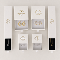 Boîte d'emballage pour bijoux, personnalisée, petite, moyenne, grande, avec logo, boîte cadeau de luxe en papier pour bijoux