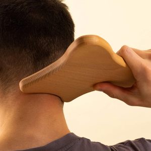 Strumento per Drenaggio Linfatico in Legno di Pino Lucidato Personalizzato, Attrezzi GuaSha, Massaggiatore Terapeutico Shandong, Regalo Aziendale per il Corpo - Product Image 4