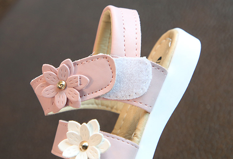 Hot sale 2021 fashion luxury cheap price kids girls pu leather flower design flat sandals children casual shoes