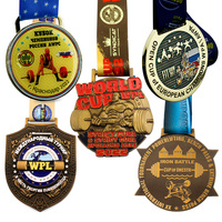 Médaille de sport de luxe en alliage de zinc, à bordure diamantée, lourde, électroplaquée, imprimée UV, sur le thème du boxe, personnalisable